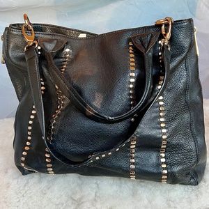 Kelsi Dagger Expandable Slouchy Bag